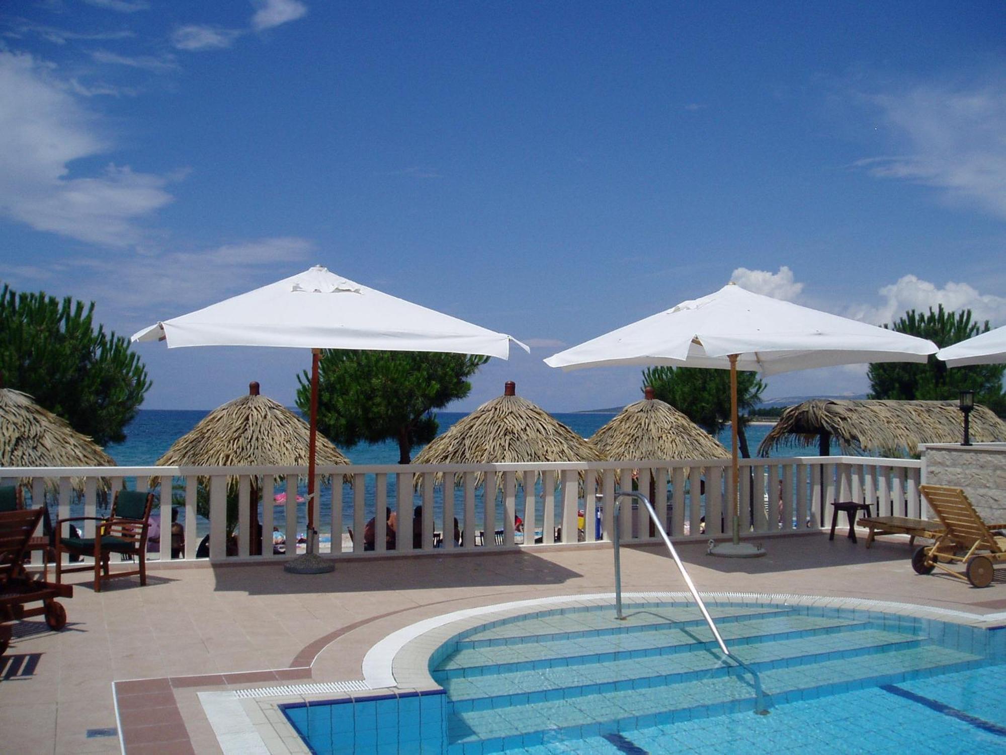 Villa Kastel ปอฟเลียนา ภายนอก รูปภาพ