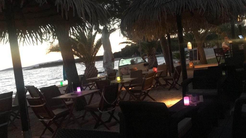 Villa Kastel ปอฟเลียนา ภายนอก รูปภาพ